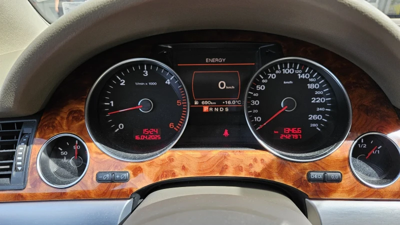 Audi A8 D3, снимка 8 - Автомобили и джипове - 52554482