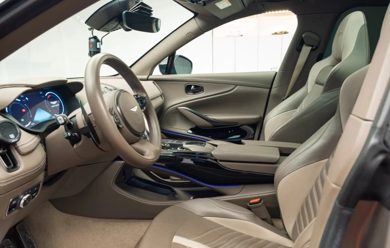 Aston Martin DBX 707 4.0 V8 AWD, снимка 10 - Автомобили и джипове - 52693127