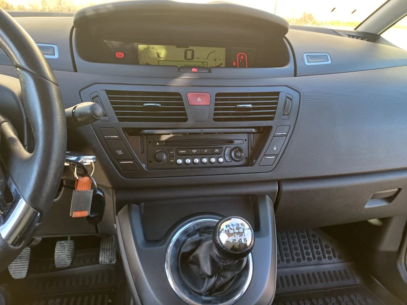 Citroen Grand C4 Picasso, снимка 10 - Автомобили и джипове - 52816494