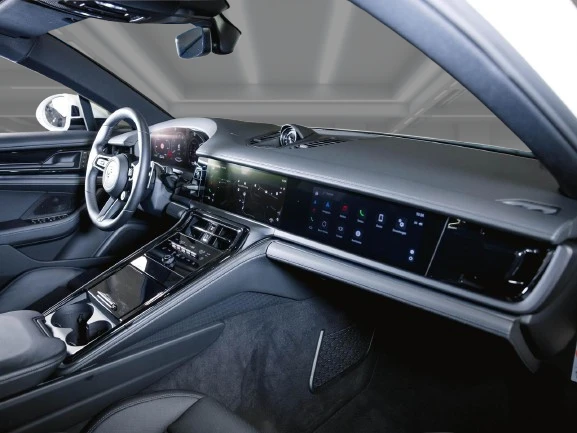 Porsche Panamera 4 S E-Hybrid = Night Vision =  | Mobile.bg   11