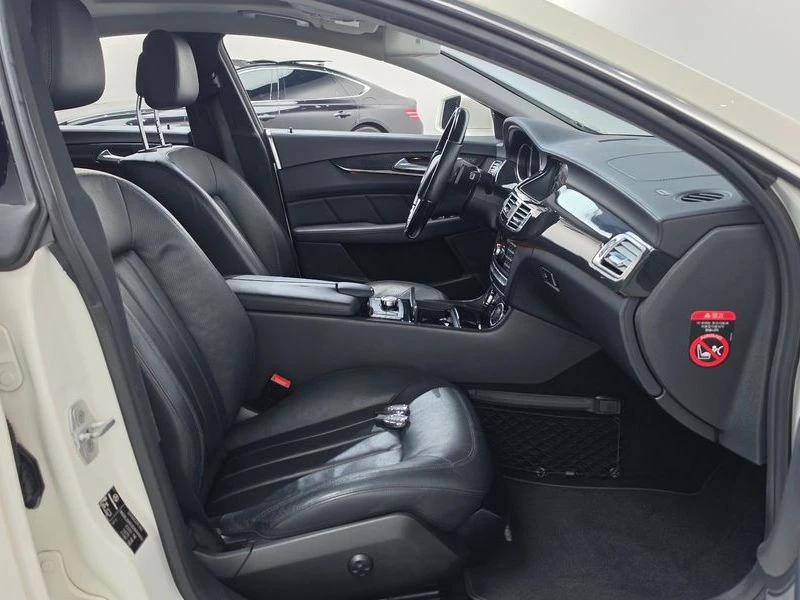 Mercedes-Benz CLS 350 3.5 276 952 Automatic, снимка 11 - Автомобили и джипове - 55885575