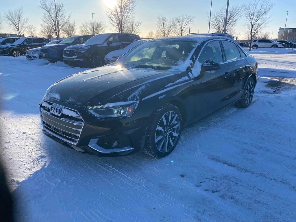 Audi A4 * Komfort * CARFAX * Quattro AWD * , снимка 1