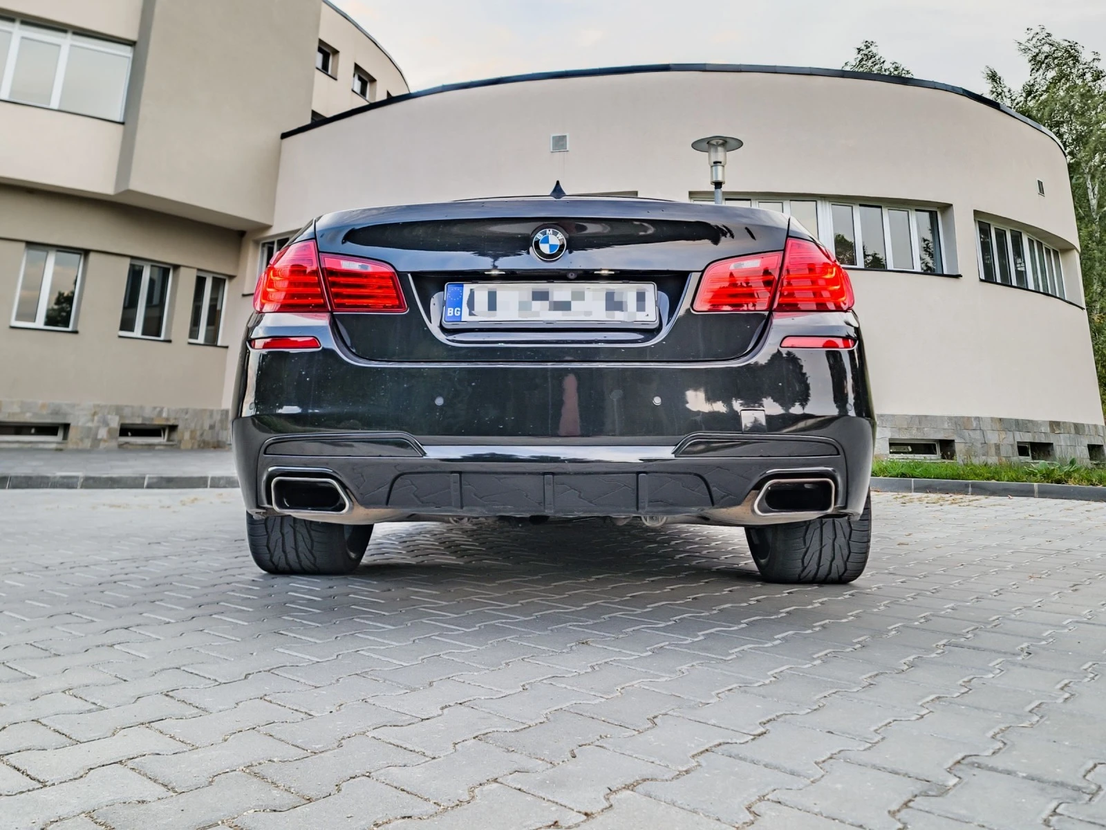 BMW 530 * Adaptive-Led* BI-TURBO* Генерация* Сервизна исто - изображение 3