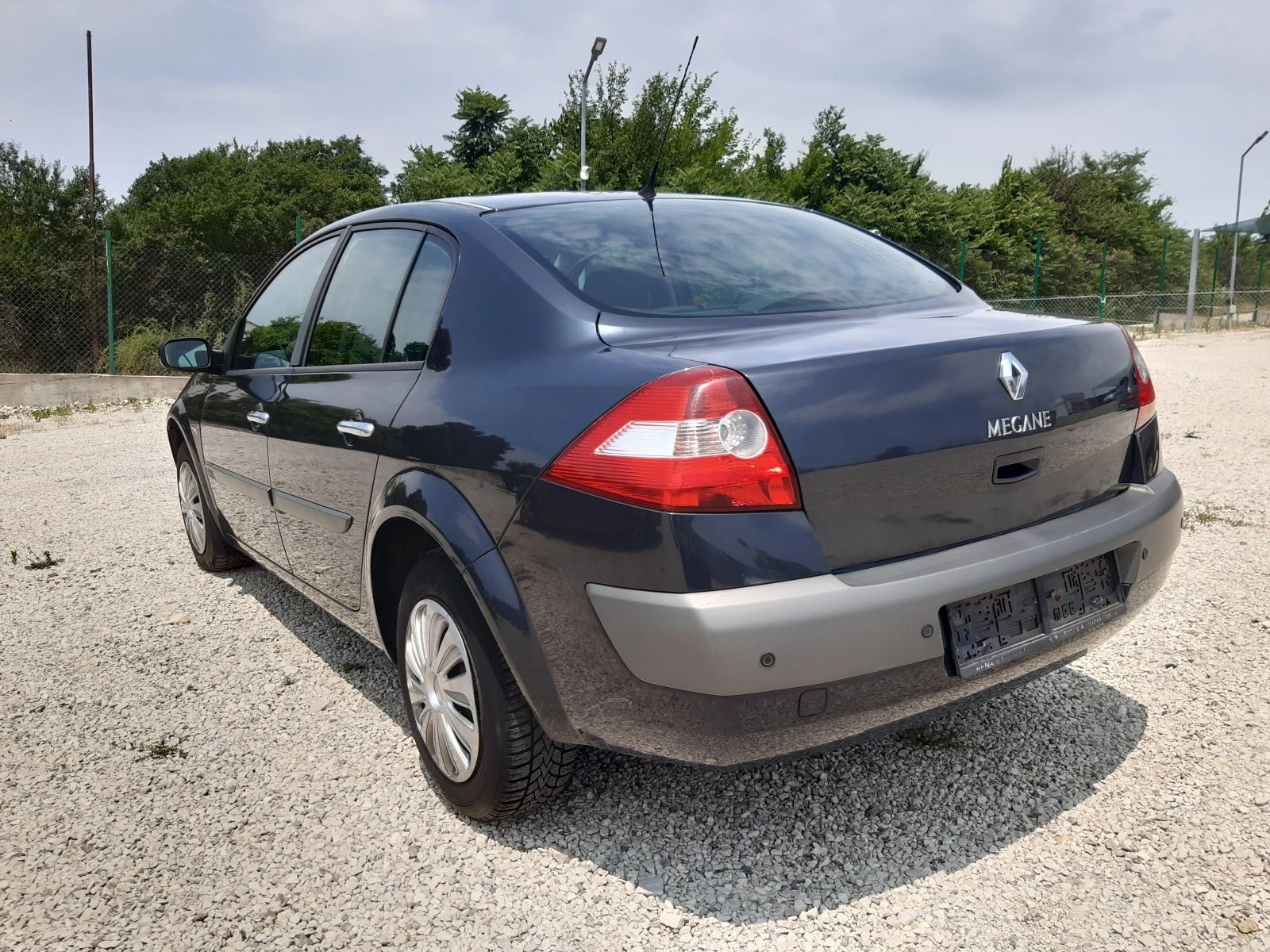 Renault Megane 1.4 I 16V - изображение 4