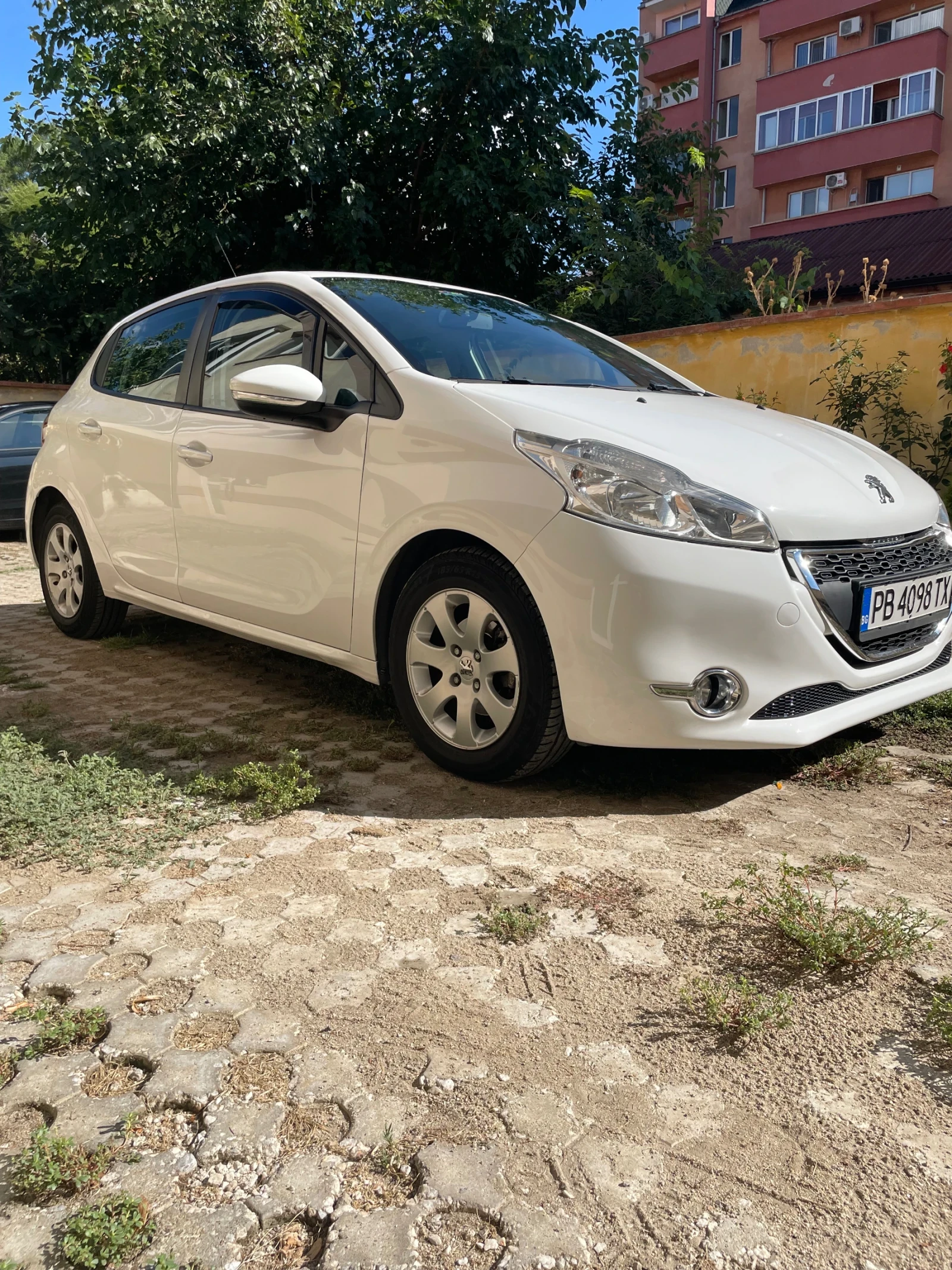 Peugeot 208 ГАЗ - изображение 2