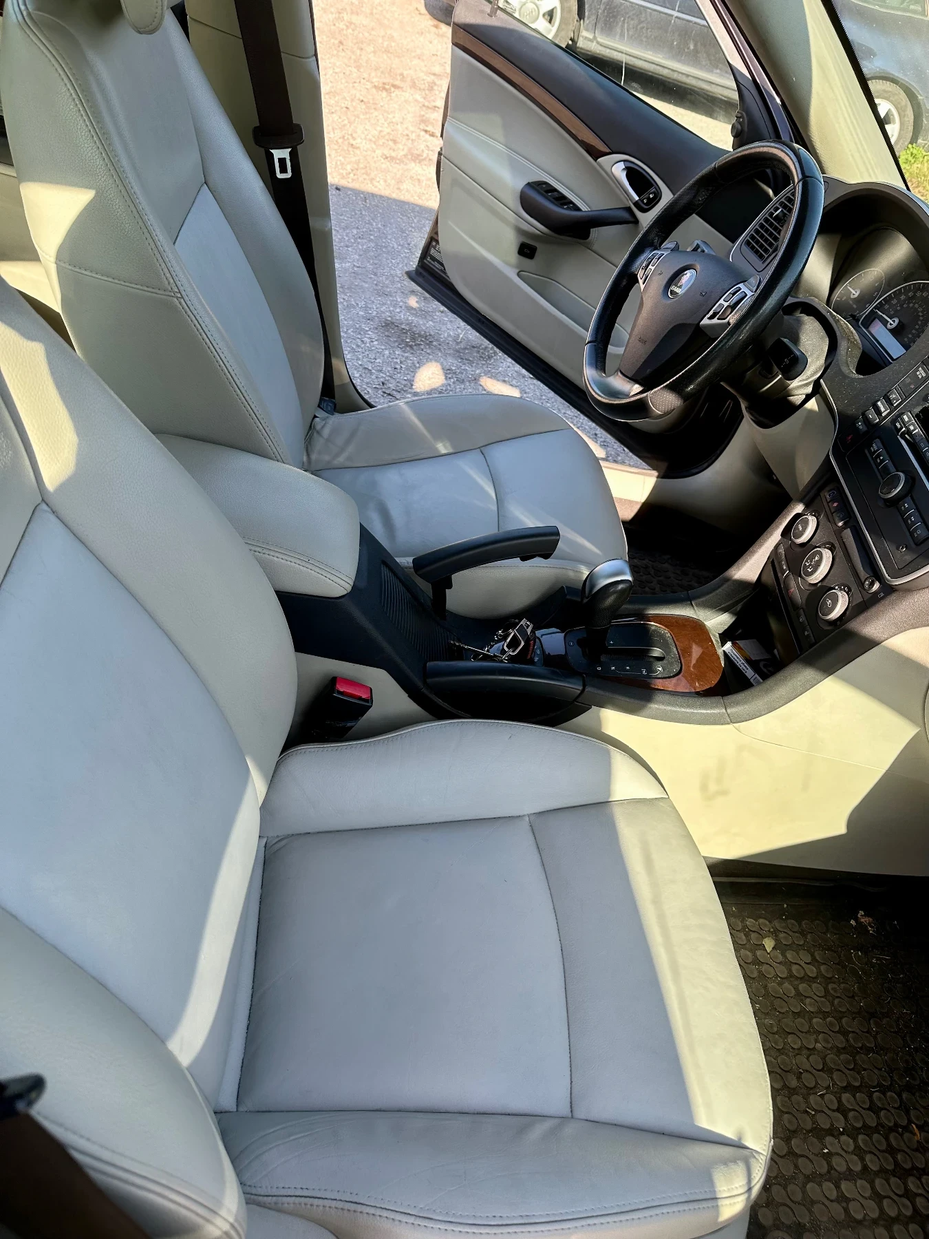 Saab 9-3 2.0 T4 - изображение 6