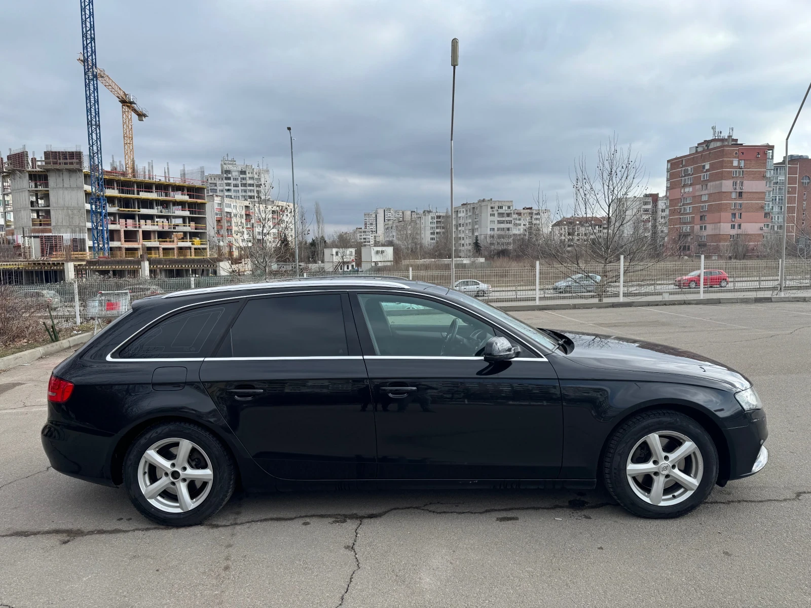 Audi A4 * НАПЪЛНО ОБСЛУЖЕНА*  - изображение 6