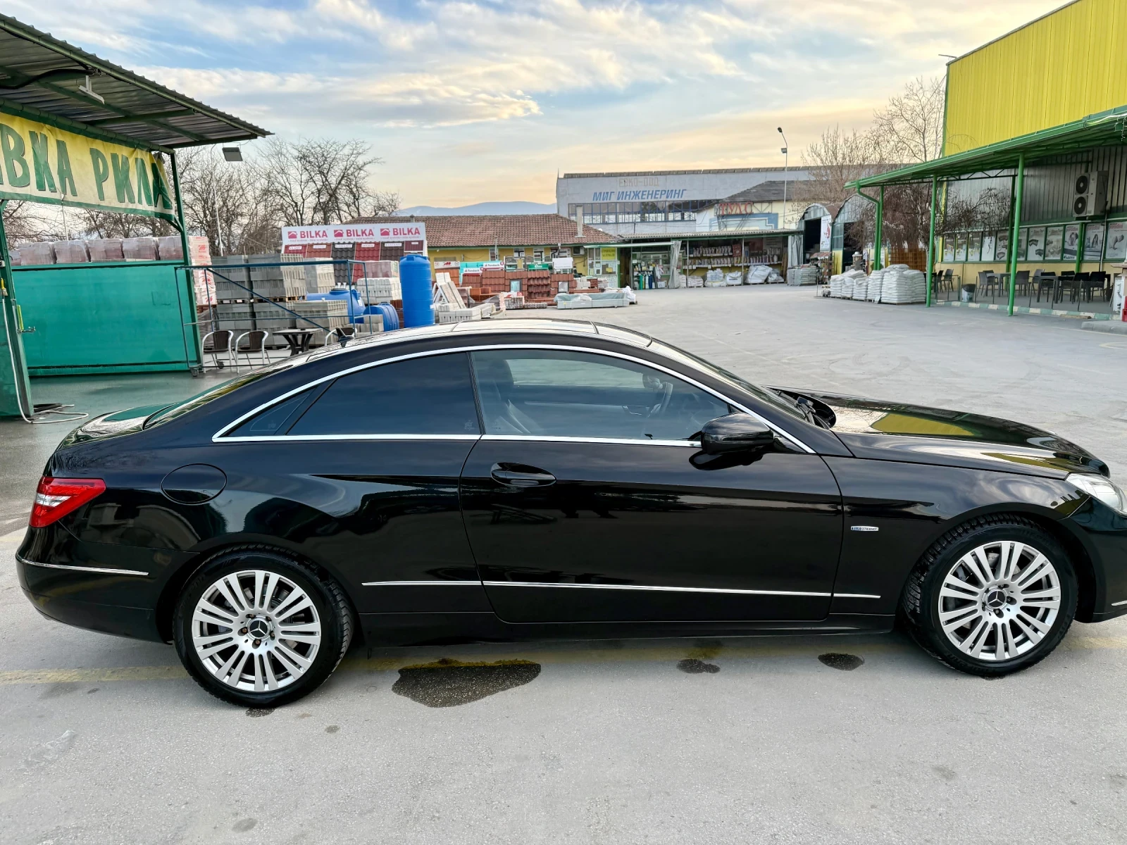 Mercedes-Benz E 350  - изображение 3