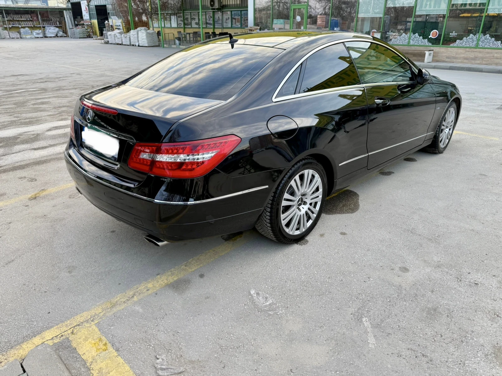 Mercedes-Benz E 350  - изображение 4