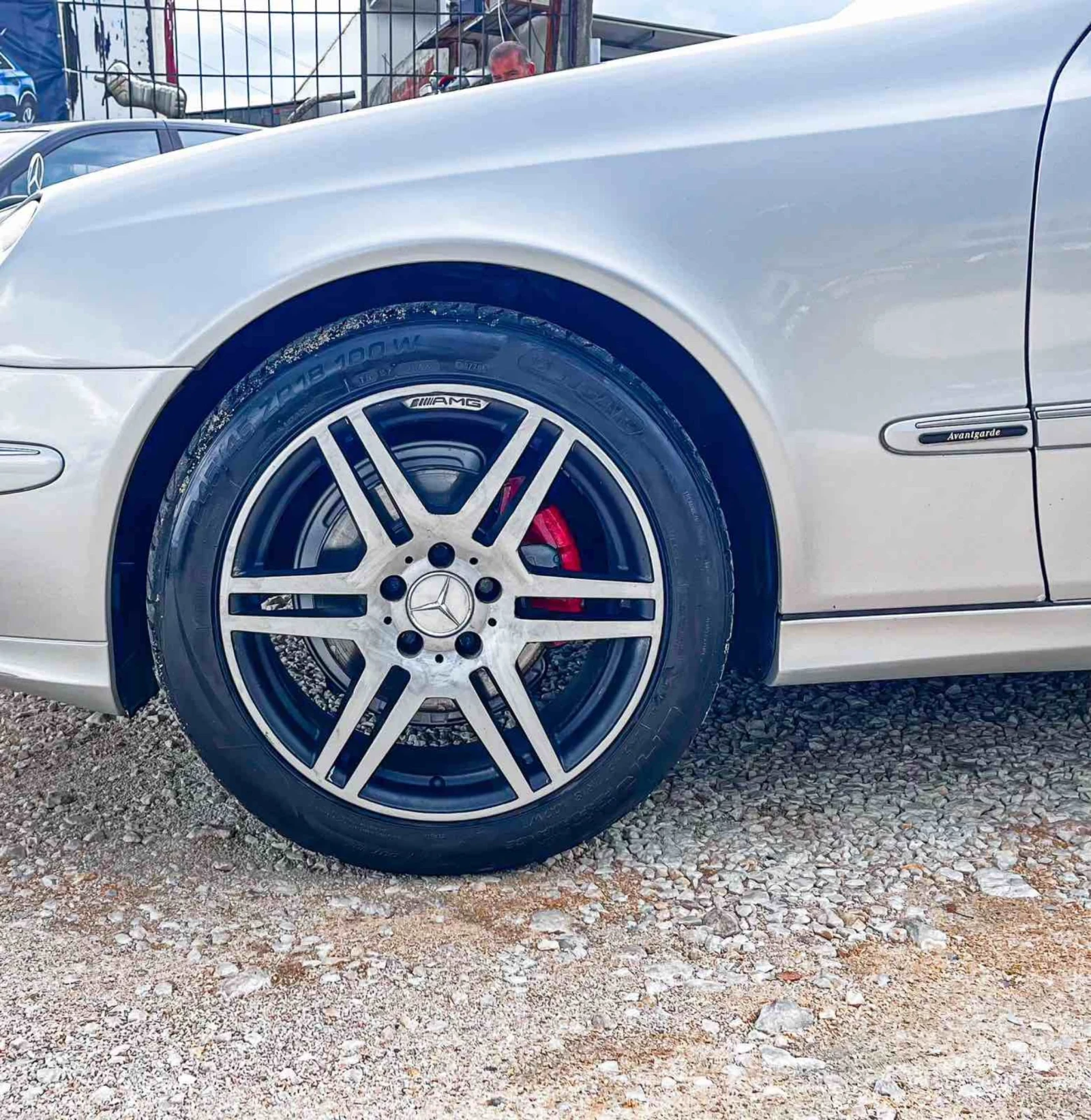 Mercedes-Benz E 320 Avangarde 204kc - изображение 10