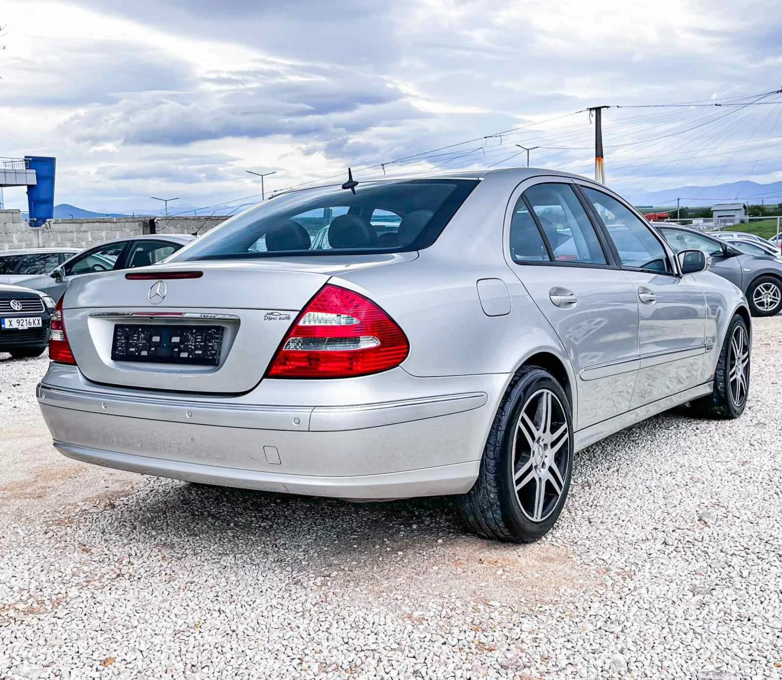 Mercedes-Benz E 320 Avangarde 204kc - изображение 6