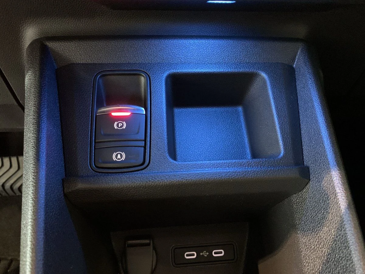 Renault 5 * DISTRONIC* LED* CARPLAY* CAM* CCS*  | Mobile.bg   15