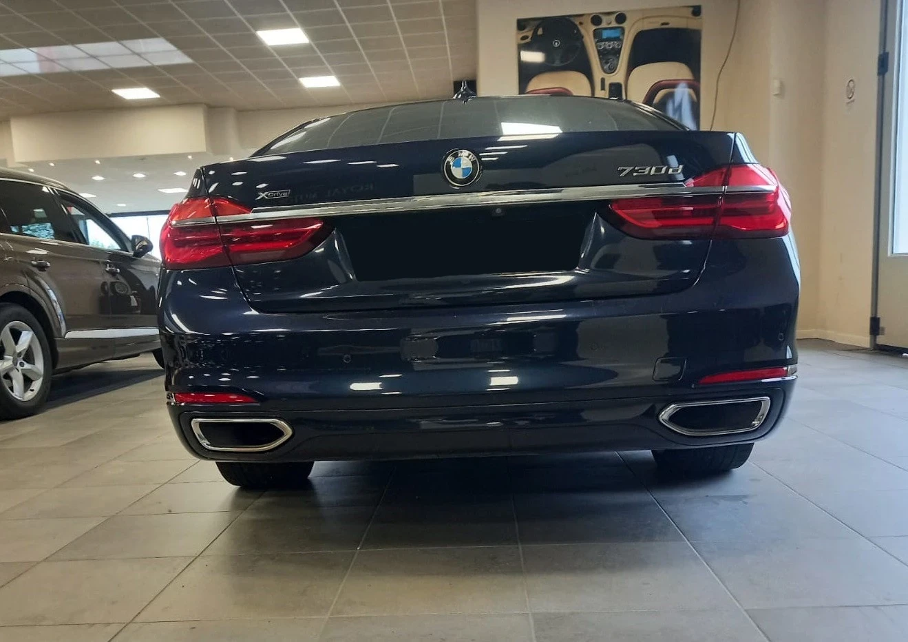 BMW 730 3.0 D / x-Drive - изображение 4
