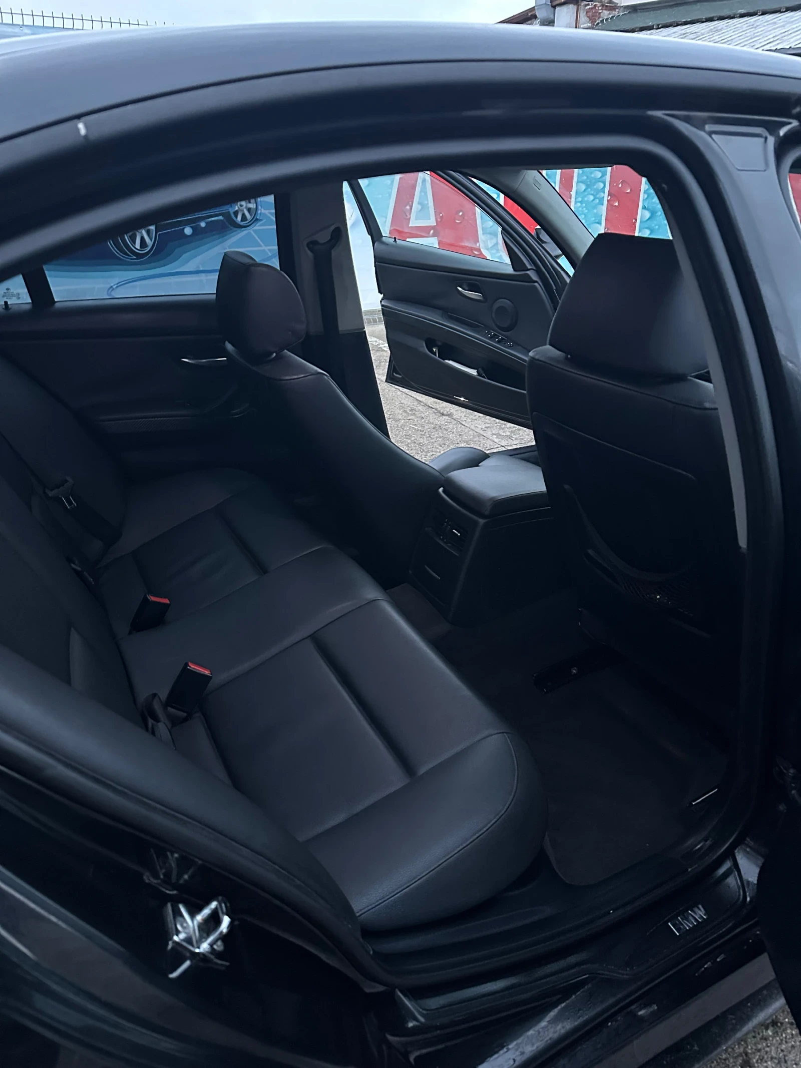 BMW 320  - изображение 5