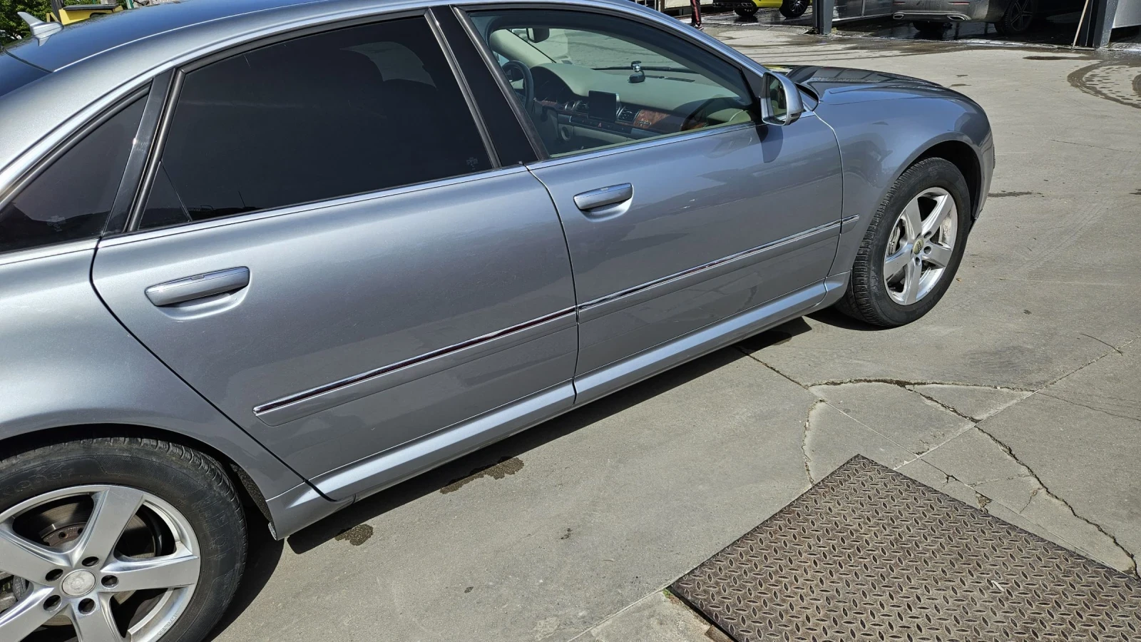 Audi A8 D3 - изображение 3