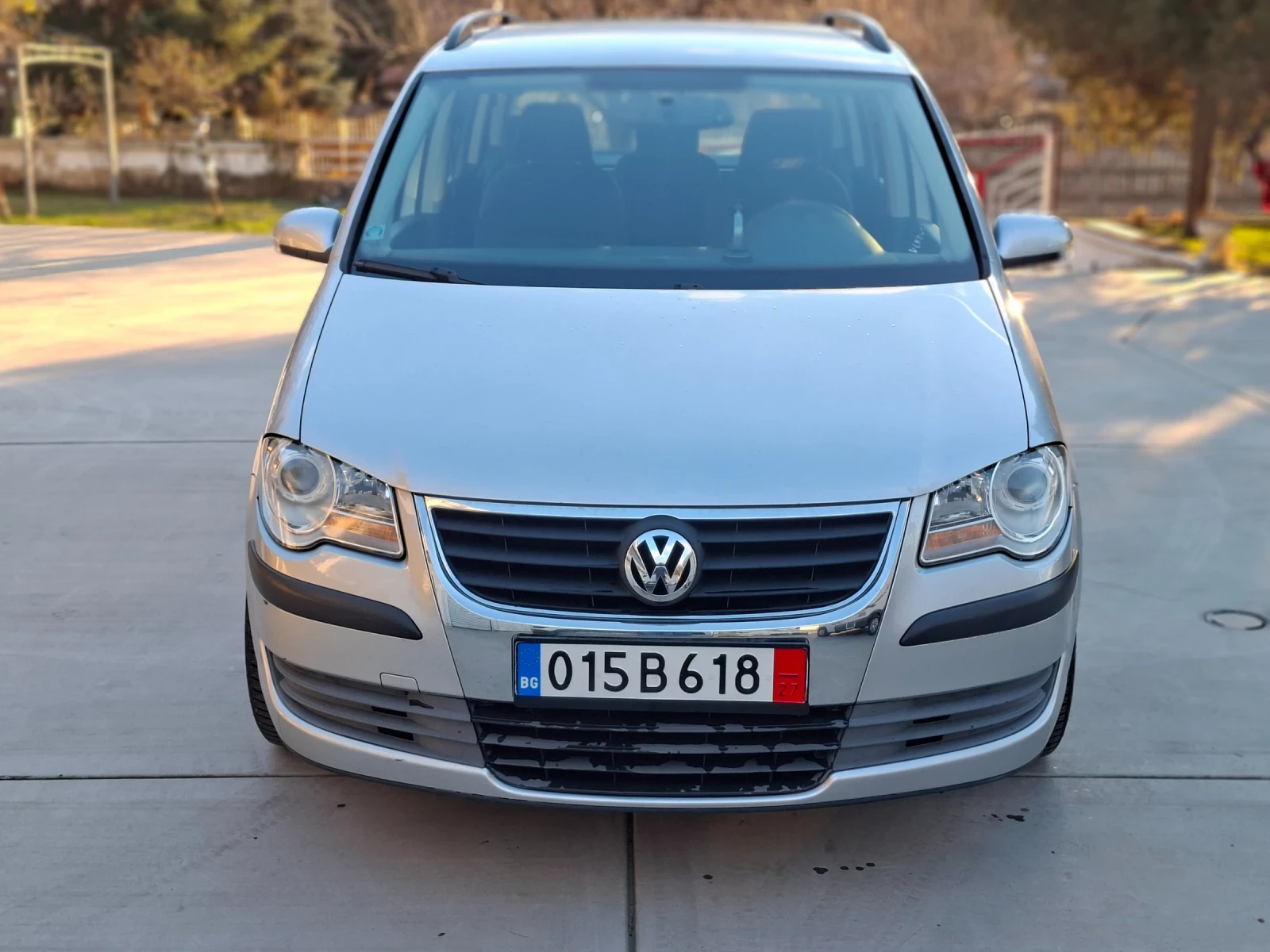 VW Touran 1.6 16v 7местен - изображение 3