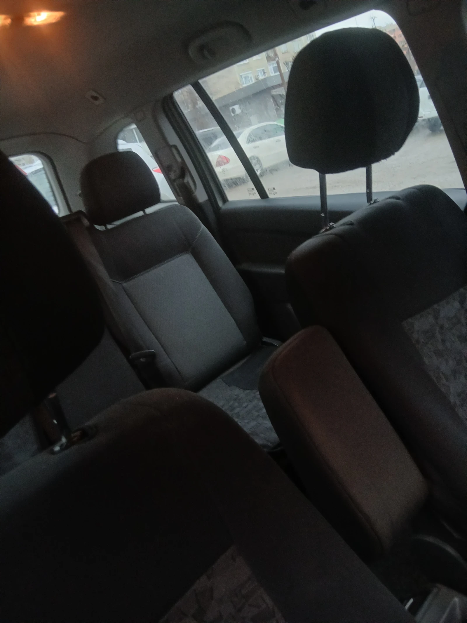 Opel Zafira 1.6 фабричен метан - изображение 3