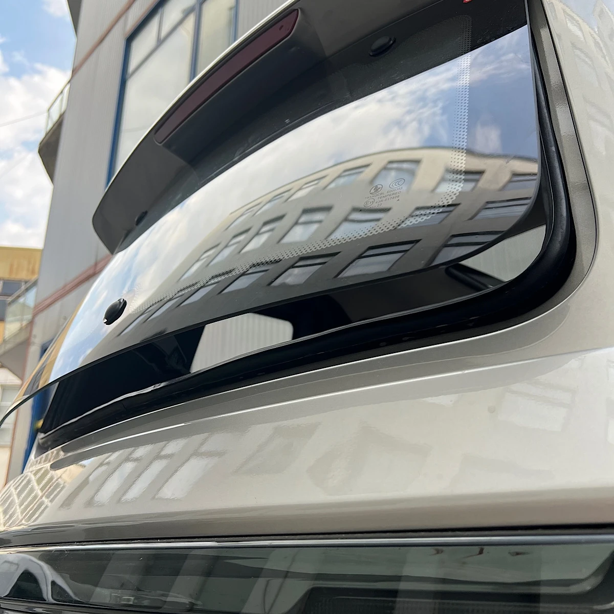 TelStar X1 M, снимка 13 - Автомобили и джипове - 53733261