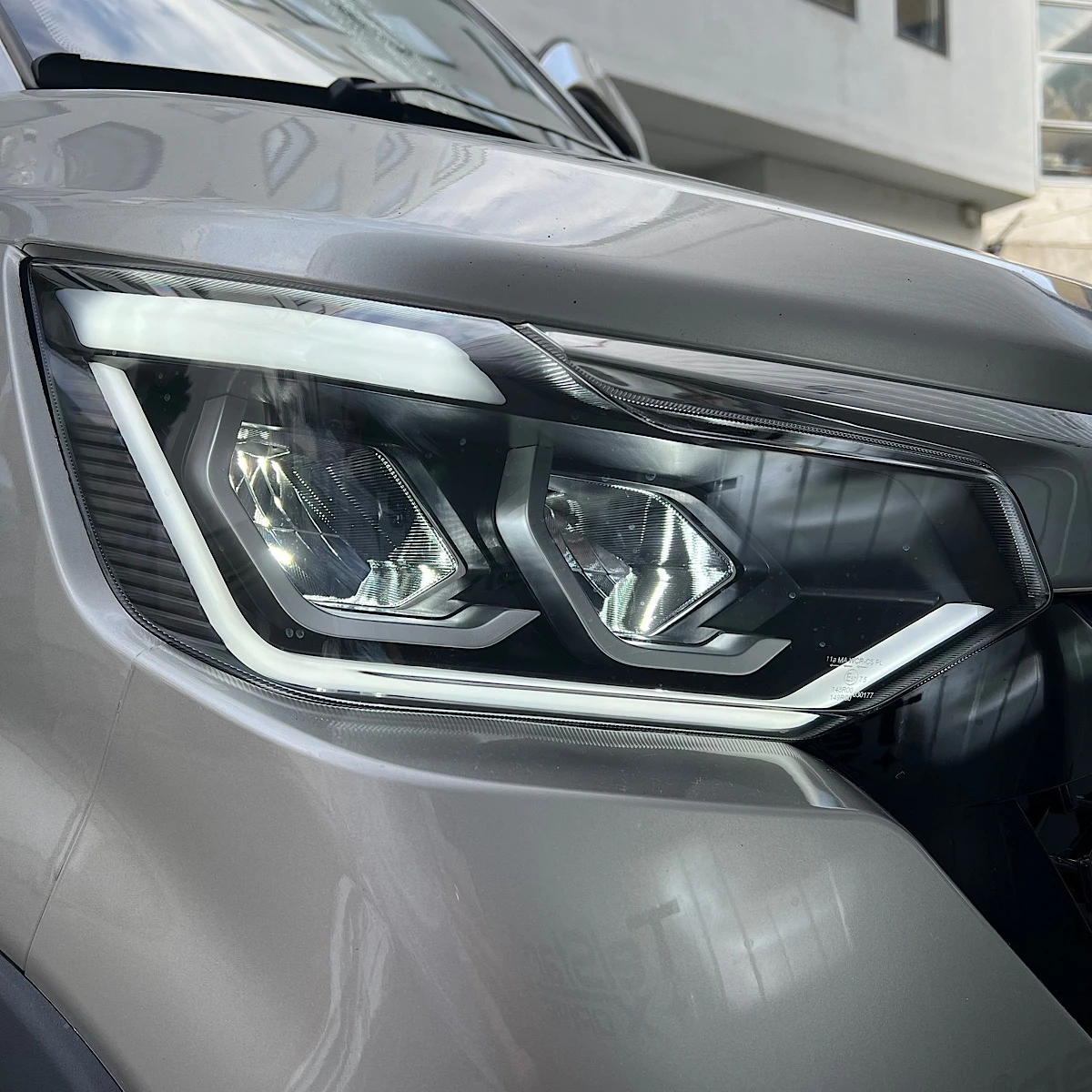 TelStar X1 M, снимка 6 - Автомобили и джипове - 53733261