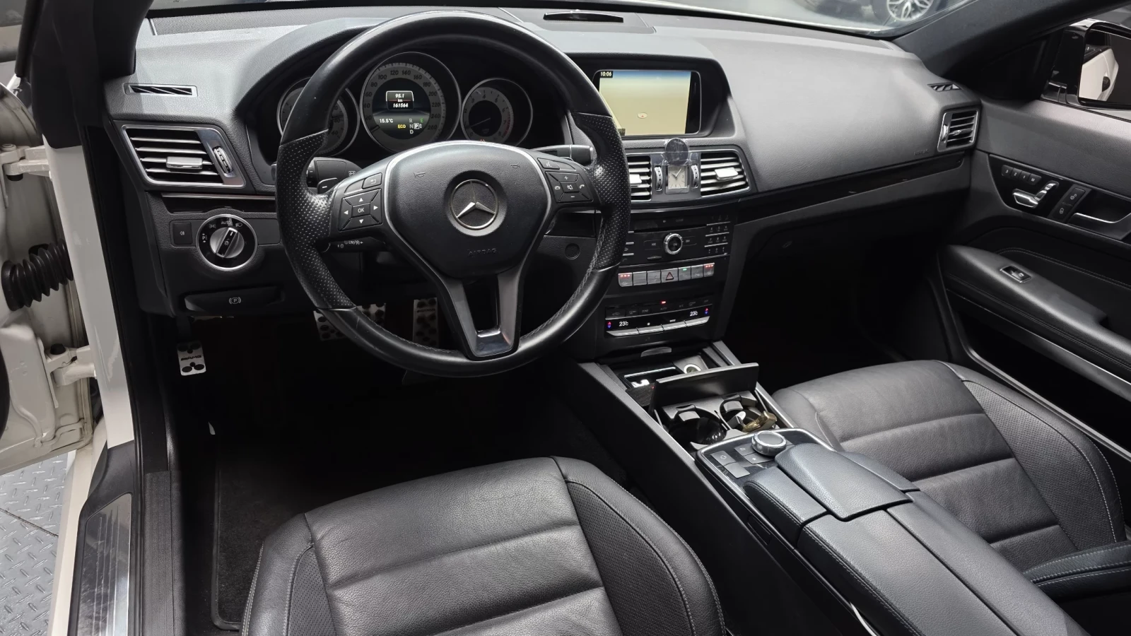 Mercedes-Benz E 200 FACELIFT* BLCK OPTIC* Pirelli P Zero* КРАЙНА ЦЕНА, снимка 6 - Автомобили и джипове - 54080866