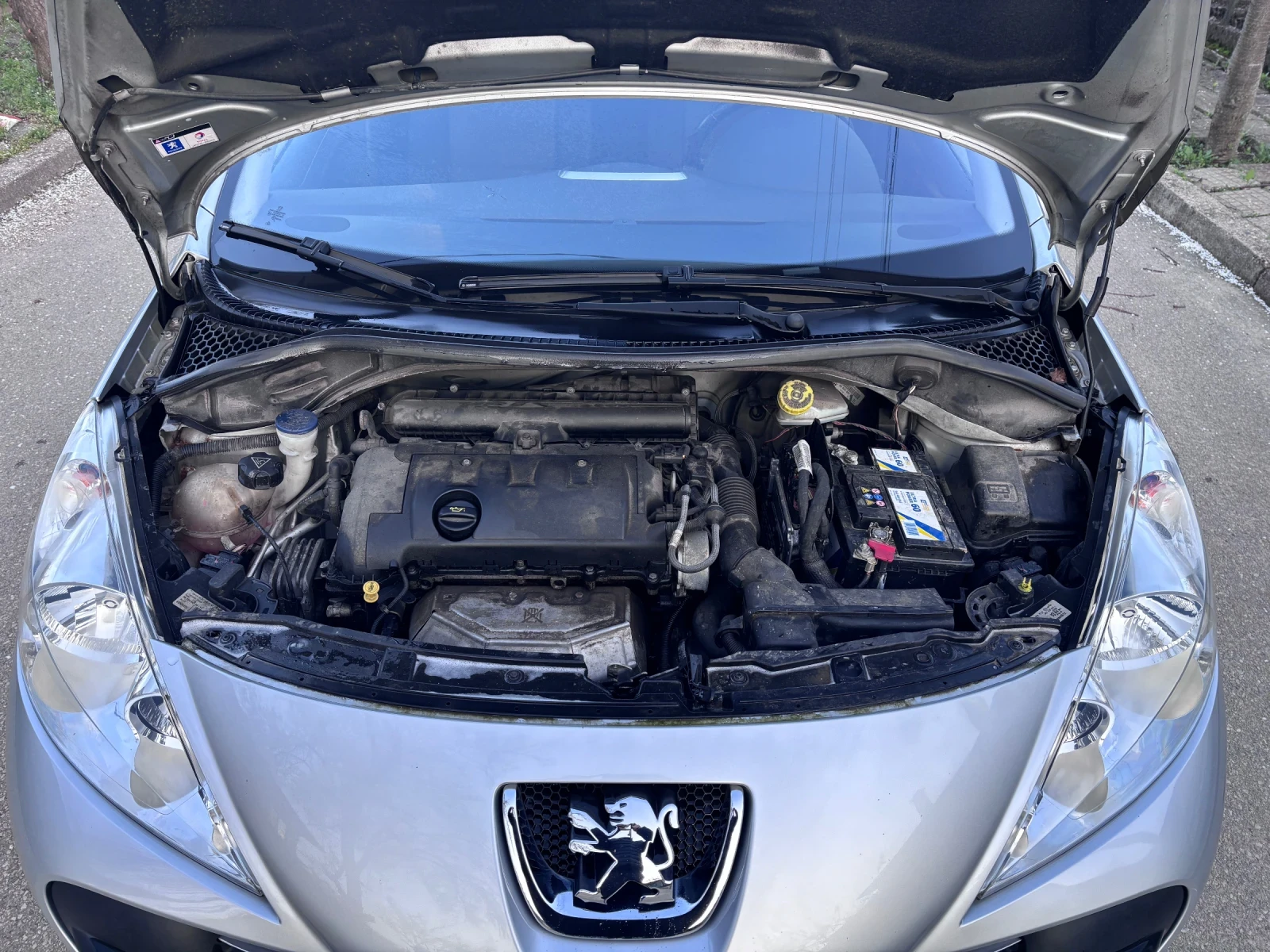 Peugeot 207 207 1.4 I SW, снимка 4 - Автомобили и джипове - 54100582