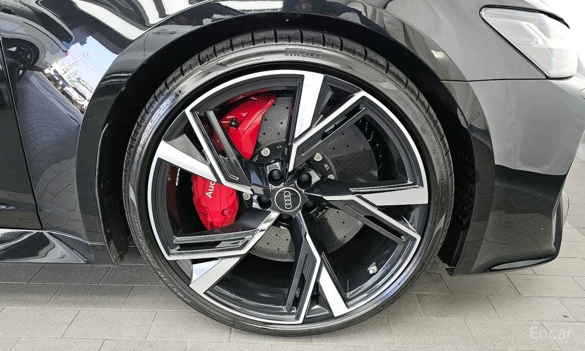 Audi Rs6 * 4.0TFSI* QUATTRO* AVANT* PERFORMANCE* КРАЙНА ЦЕН, снимка 5 - Автомобили и джипове - 54129592