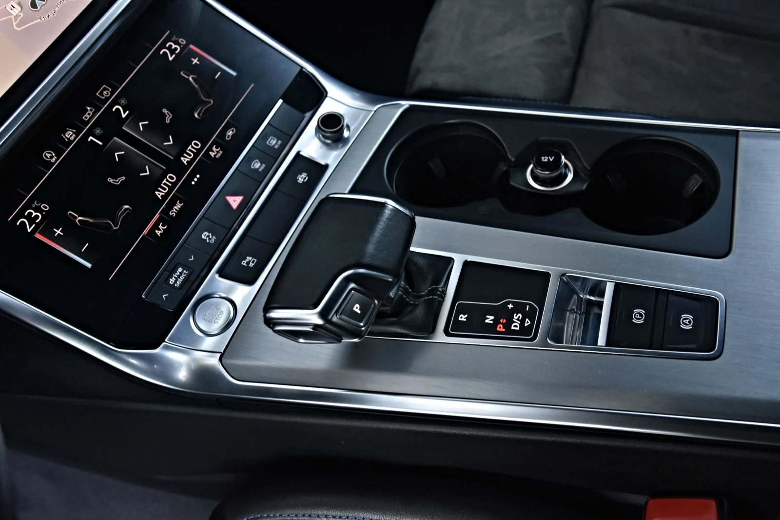 Audi A6  РЕАЛЕН ПРОБЕГ 3 TDI S LINE Bang&Olufsen, снимка 14 - Автомобили и джипове - 54383461