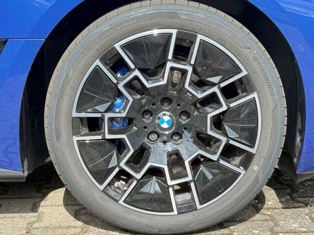 BMW i4 M50 XDRIVE H/K 360-CAM LED , снимка 5 - Автомобили и джипове - 55191489