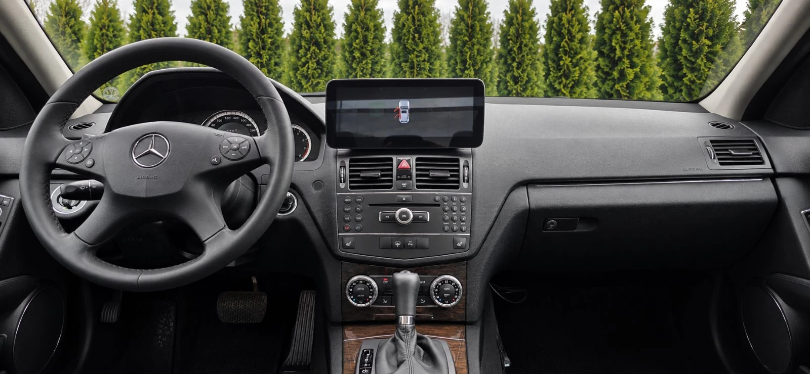 Mercedes-Benz C 350, снимка 8 - Автомобили и джипове - 55950574