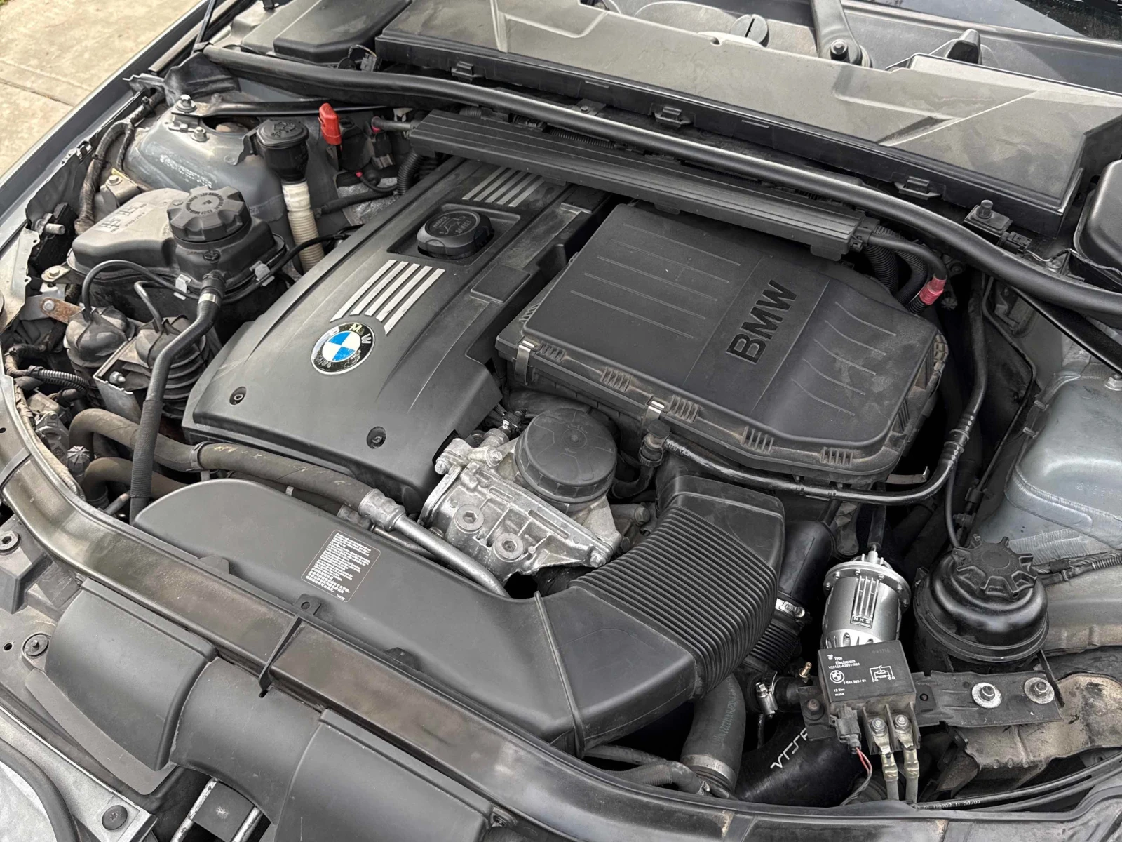 BMW 335 is / DCT Кутия / Carfax / Автокредит, снимка 14 - Автомобили и джипове - 56065045