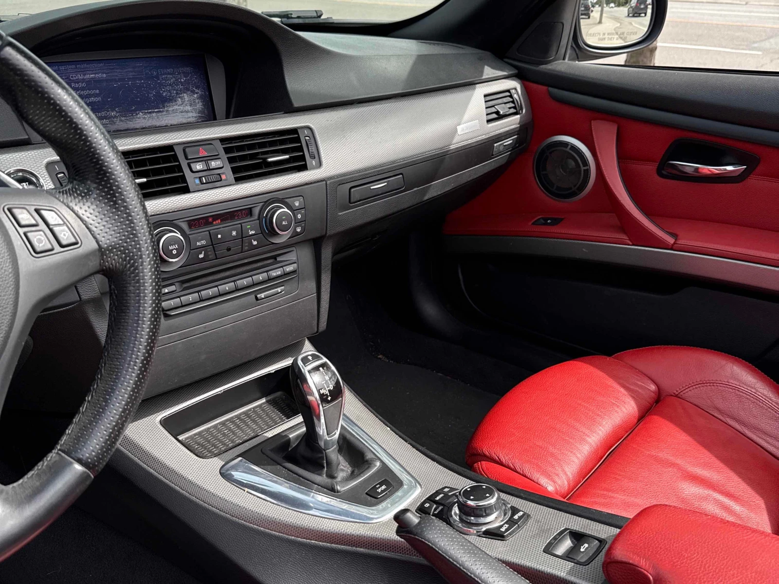 BMW 335 is / DCT Кутия / Carfax / Автокредит, снимка 9 - Автомобили и джипове - 56065045