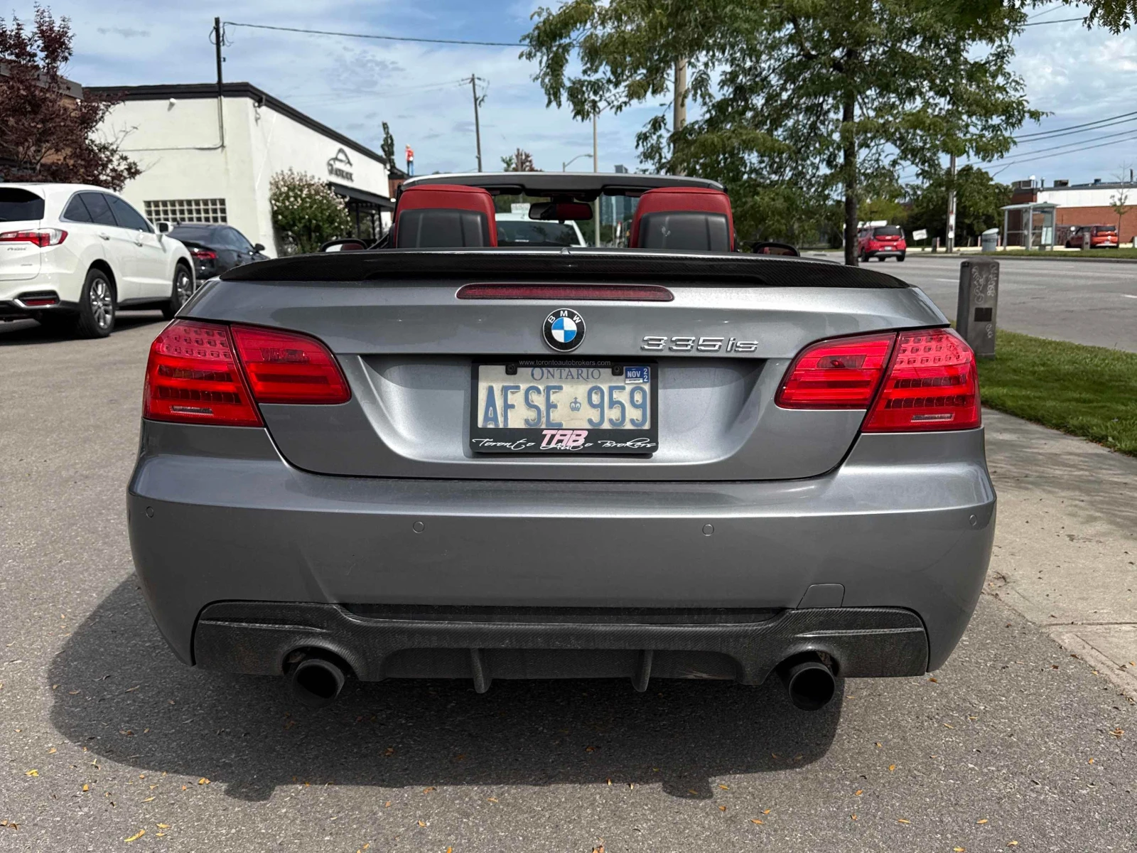 BMW 335 is / DCT Кутия / Carfax / Автокредит, снимка 4 - Автомобили и джипове - 56065045