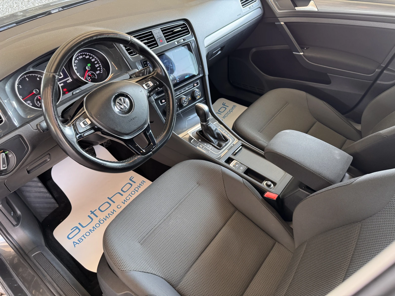 VW Golf Comfortline/1.6TDI/116K.C./7AT/N1, снимка 7 - Автомобили и джипове - 56129920