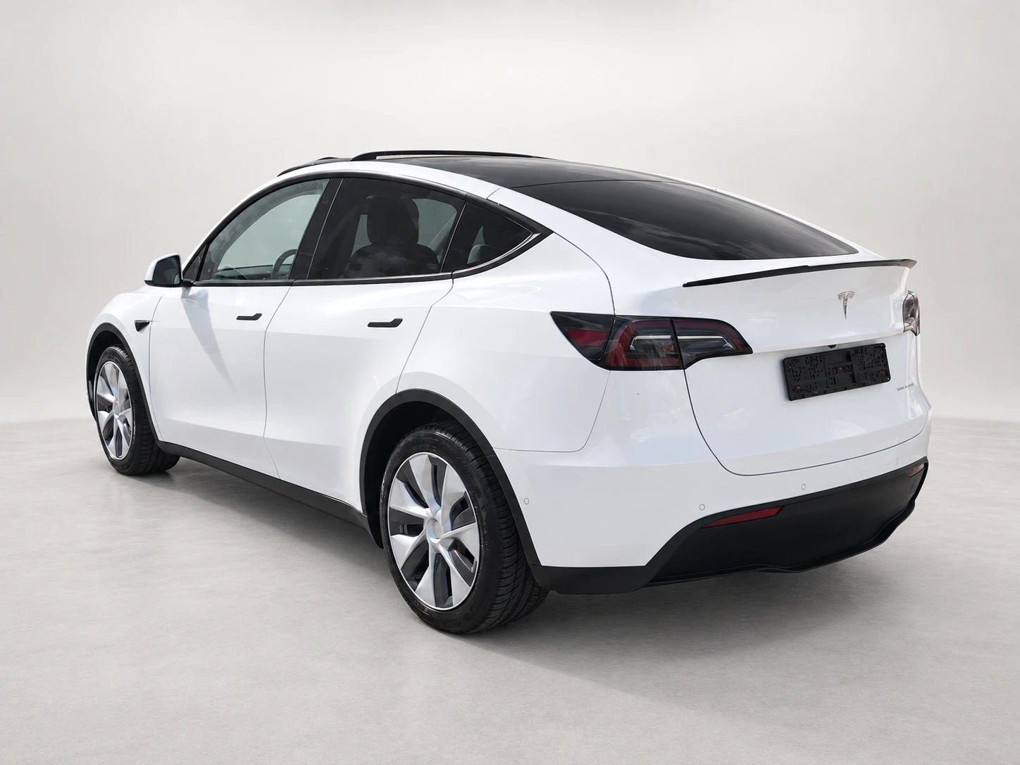 Tesla Model Y Long Range Dual Motor 4x4 | Mobile.bg � ����������� 7
