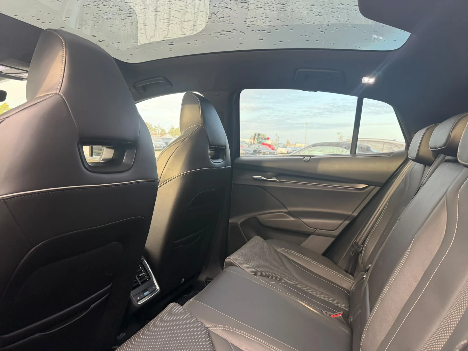 Skoda Enyaq VRS* 4X4* COUPE* �������� * ������� ����  | Mobile.bg � ����������� 8