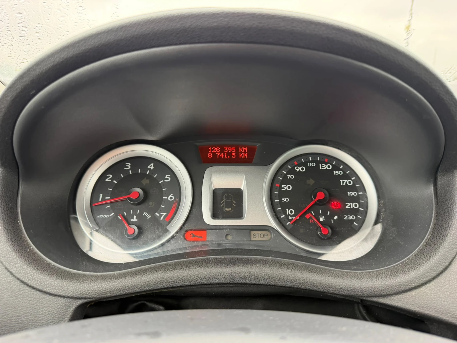 Renault Clio / 1.2I / , снимка 14 - Автомобили и джипове - 56740379