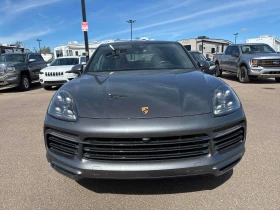 Porsche Cayenne * E Hybrid * АВТОКРЕДИТ * ГЛАВНО ПРЕДСТАВИТЕЛСТВО, снимка 2