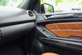 Mercedes-Benz ML 350 BlueTEC* 4MATIC* AMG* Designo* Airmatic* Keyless , снимка 17