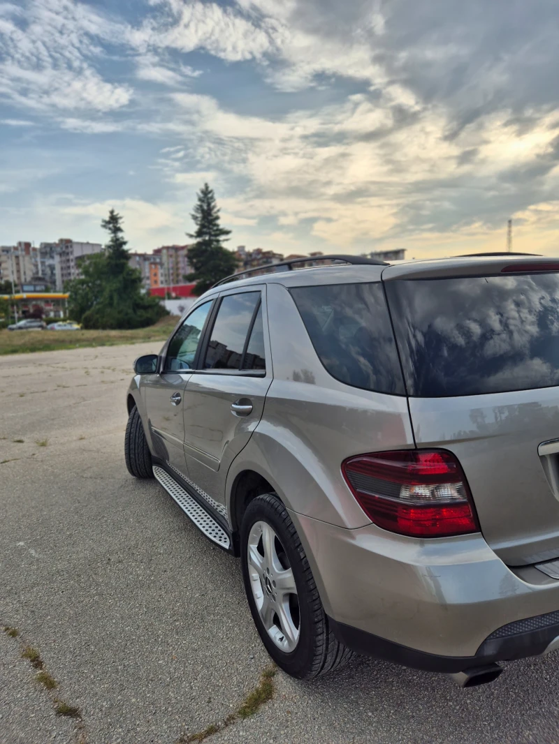 Mercedes-Benz ML 320, снимка 7 - Автомобили и джипове - 46982386