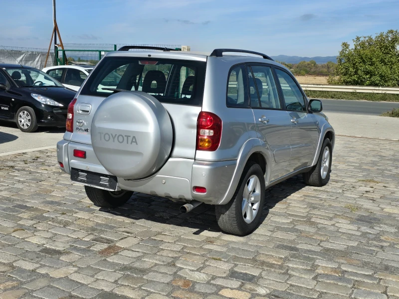 Toyota Rav4 2.0D4D 116кс 4X4 FACELIFT, снимка 6 - Автомобили и джипове - 47618950