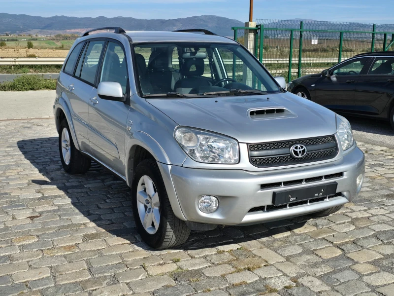 Toyota Rav4 2.0D4D 116кс 4X4 FACELIFT, снимка 3 - Автомобили и джипове - 47618950