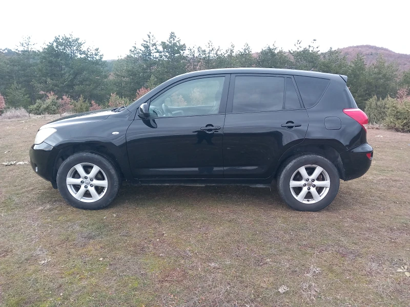 Toyota Rav4 136кс навигация , снимка 3 - Автомобили и джипове - 48418625