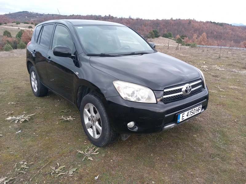 Toyota Rav4 136кс навигация , снимка 8 - Автомобили и джипове - 48418625