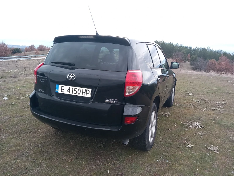 Toyota Rav4 136кс навигация , снимка 6 - Автомобили и джипове - 48418625