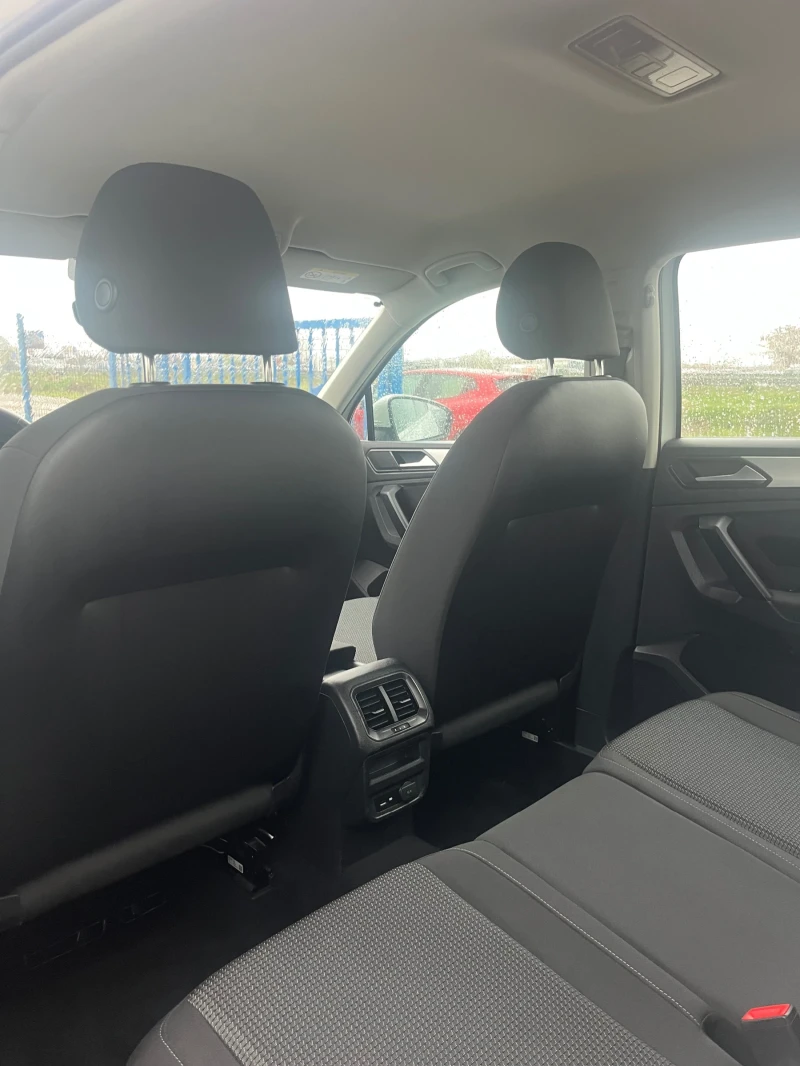 VW Tiguan 1.6 TDi, снимка 8 - Автомобили и джипове - 49728545