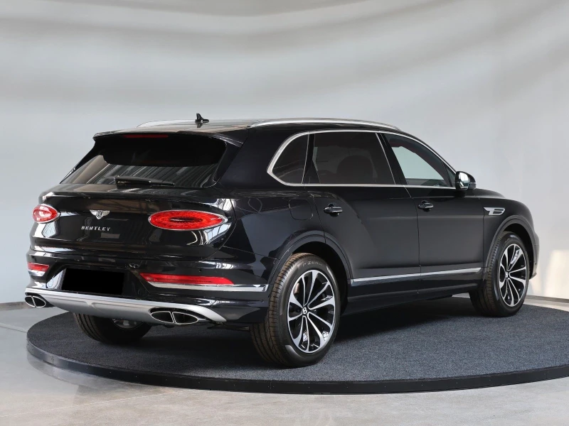 Bentley Bentayga V8 EWB NAIM HEAD UP PANO 360 CAMERA , снимка 3 - Автомобили и джипове - 51508563
