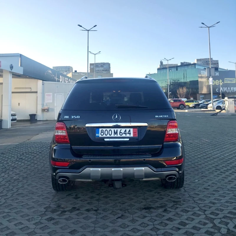 Mercedes-Benz ML 350 BlueTEC* 4MATIC* AMG* Designo* Airmatic* Keyless , снимка 8 - Автомобили и джипове - 53353504