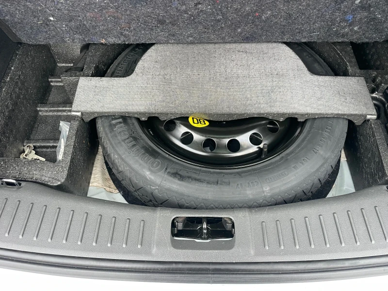 Ford Kuga 2.0TDCI 163к.с. 4х4 TITANIUM FULL ГЕРМАНИЯ, снимка 5 - Автомобили и джипове - 52919207