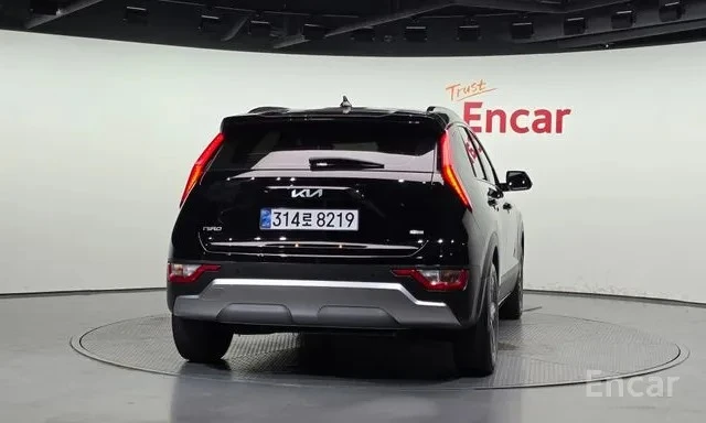 Kia Niro Hybrid Prestige | HUD | Обдухване, снимка 4 - Автомобили и джипове - 55546614
