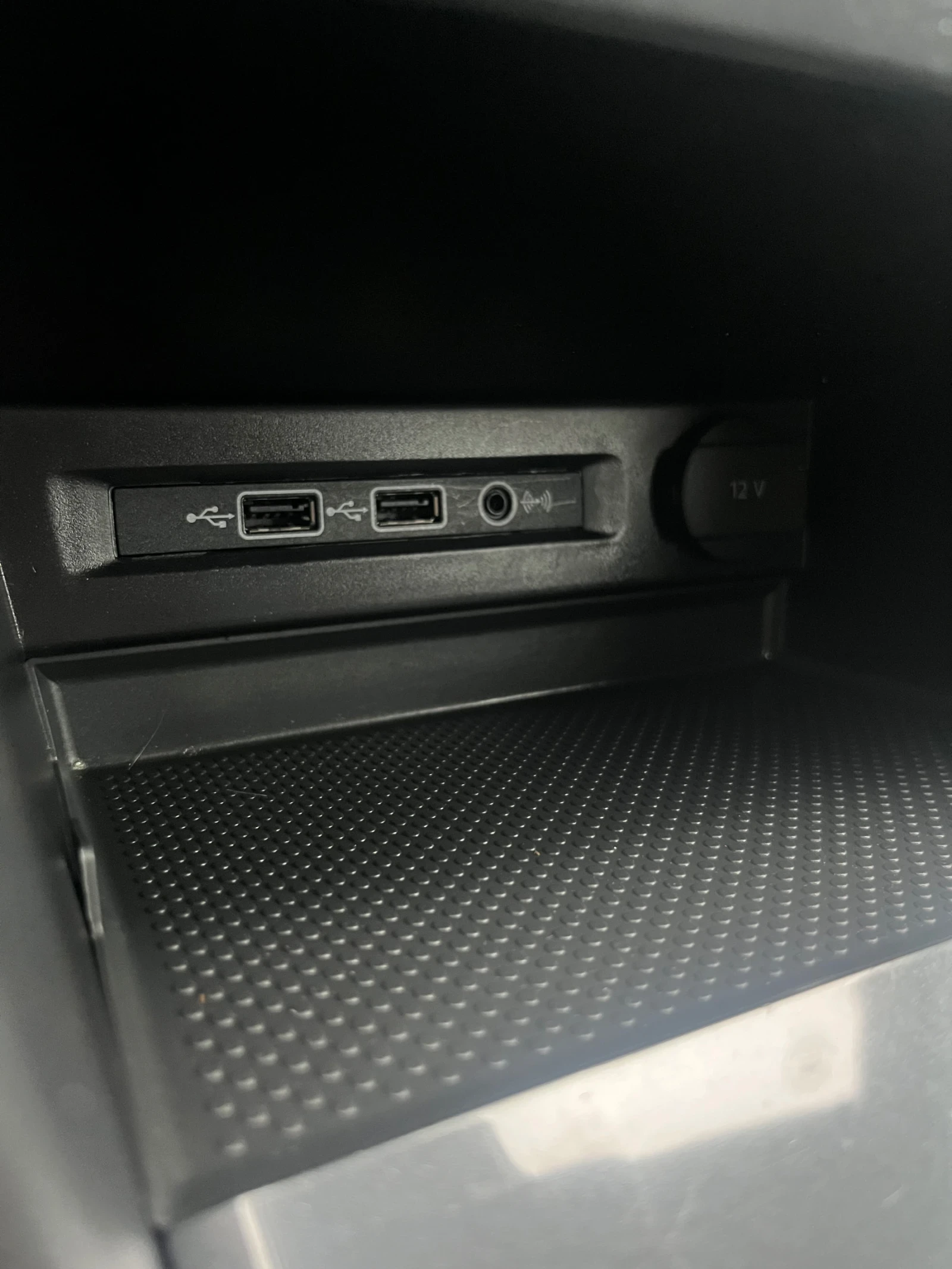 VW Tiguan 1.6 TDi | Mobile.bg   14